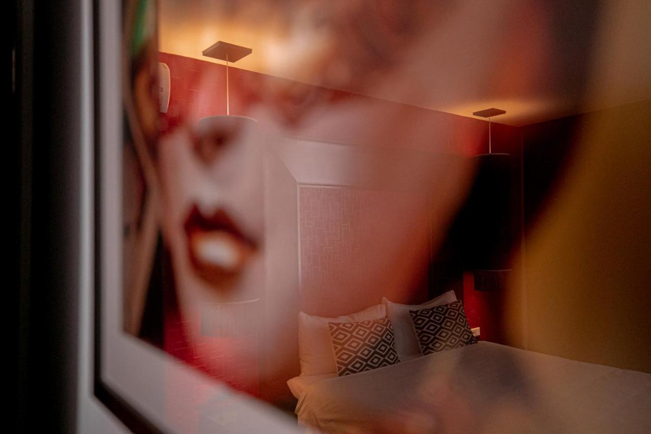 Le Theatre Hotel